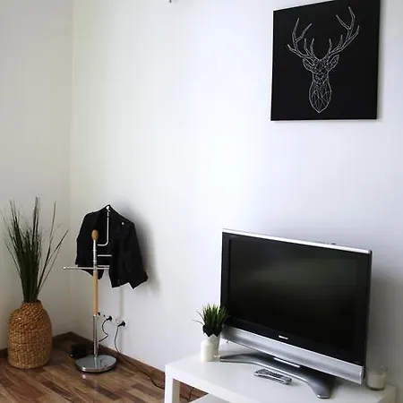 Spacious Evergreen In The Heart Of Апартаменты *