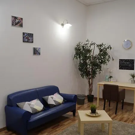 Apartment Spacious Evergreen In The Heart Of *
